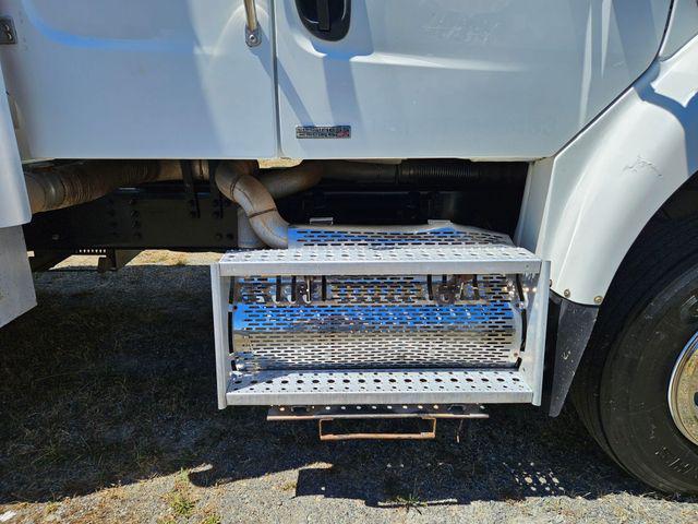 2010 Freightliner M2 BUSINESS CHASSIS
