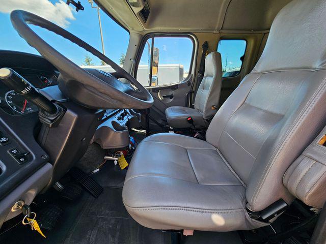 2010 Freightliner M2 BUSINESS CHASSIS