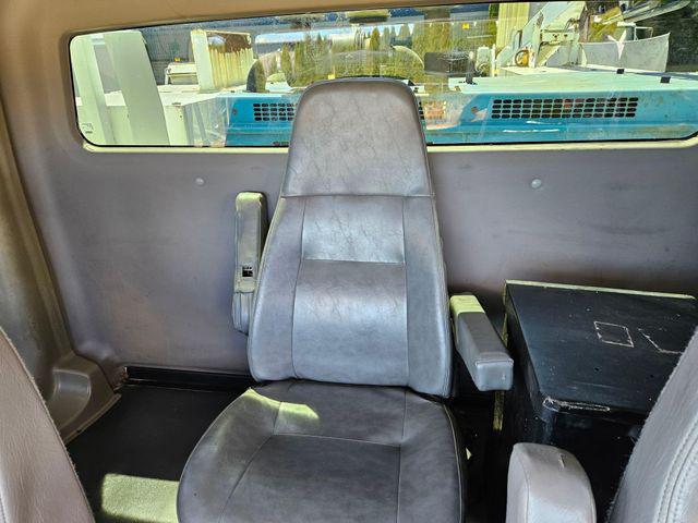 2010 Freightliner M2 BUSINESS CHASSIS