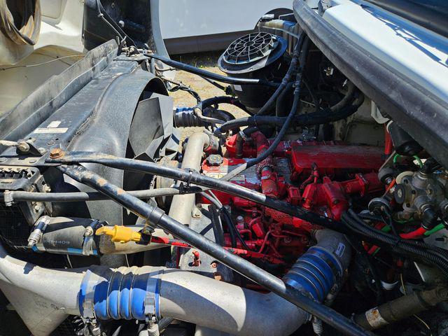 2010 Freightliner M2 BUSINESS CHASSIS