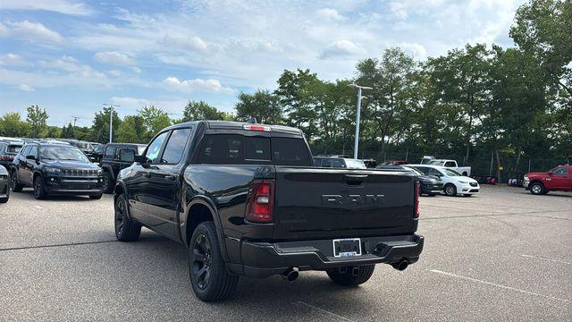 2027 RAM Ram 1500 RAM 1500 BIG HORN CREW CAB 4X4 57 BOX