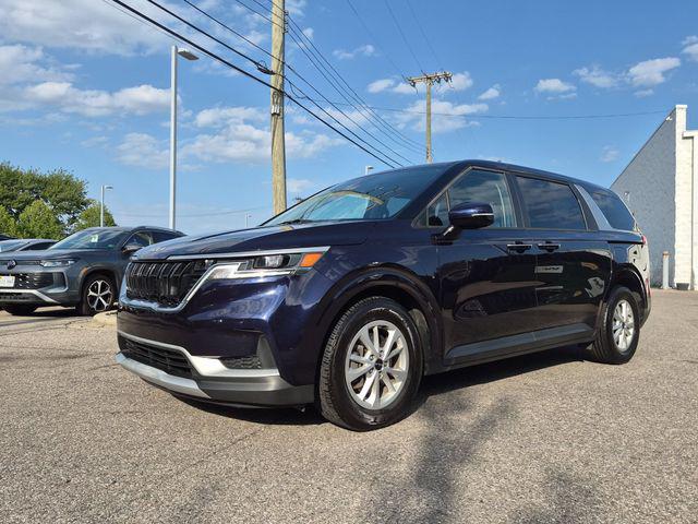 2022 Kia Carnival MPV LX Seat Package for sale in Dearborn, MI