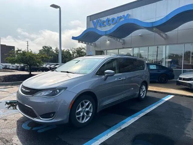 2018 Chrysler Pacifica Touring L for sale in Plymouth, MI