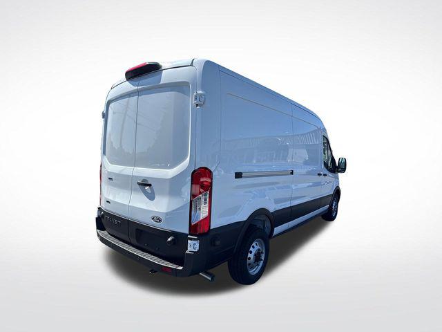 2027 Ford Transit Cargo Van Base