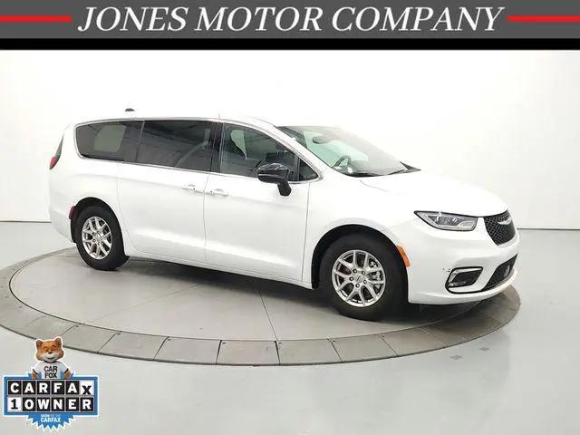2025 Chrysler Pacifica Select for sale in Humboldt, TN