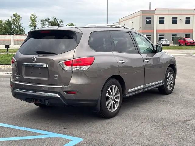 2014 Nissan Pathfinder SL