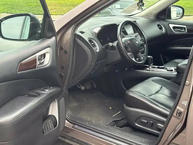 2014 Nissan Pathfinder SL