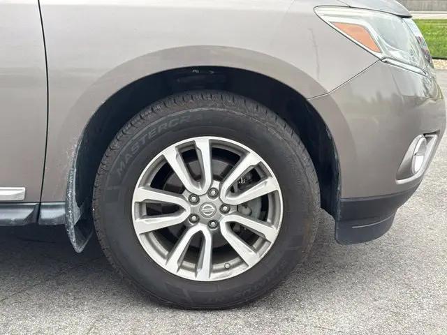 2014 Nissan Pathfinder SL