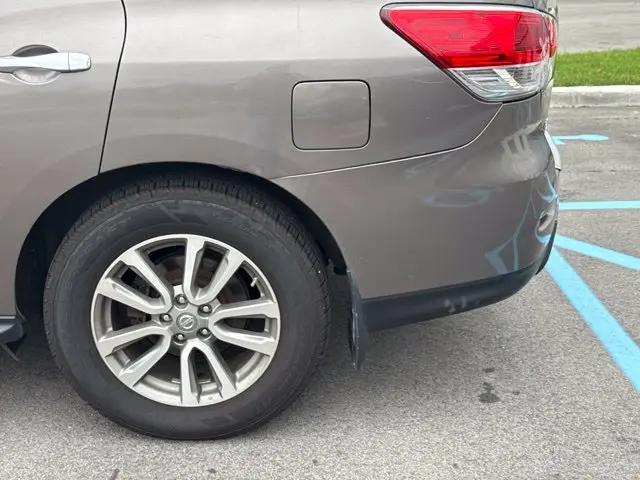 2014 Nissan Pathfinder SL