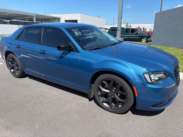 2023 Chrysler 300 Touring