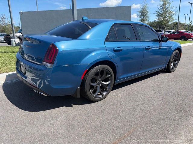 2023 Chrysler 300 Touring