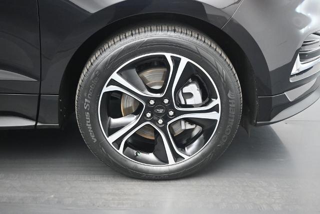2023 Ford Edge ST