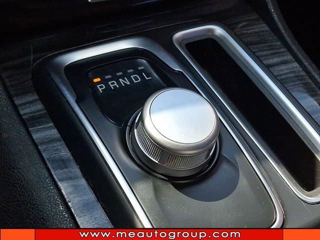 2019 Chrysler 300 Touring