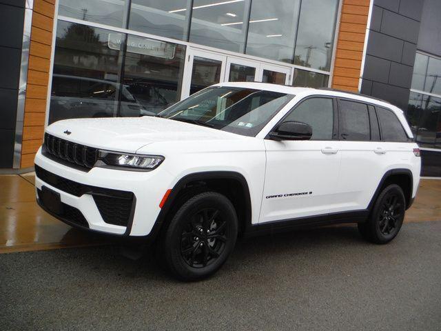 2026 Jeep Grand Cherokee Altitude 4x4 2026 Jeep Grand Cherokee Altitude 4x4