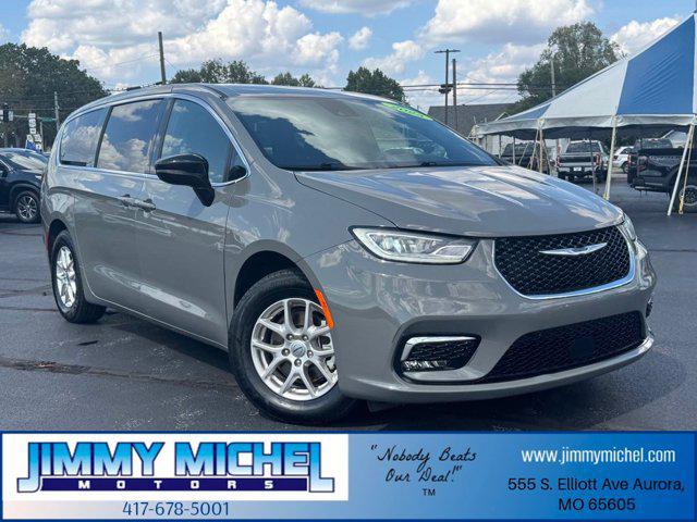 2025 Chrysler Pacifica Select for sale in Aurora, MO