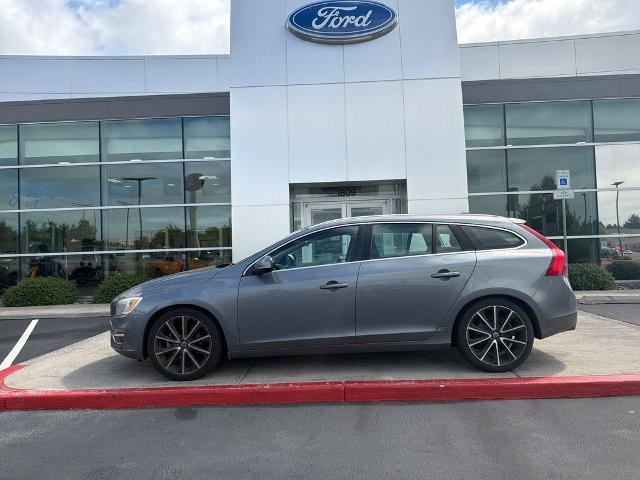 2016 Volvo V60 T5 Drive-E Premier for sale in Warrenton, OR