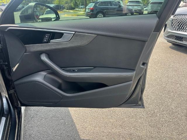 2021 Audi A4 Premium Plus 45 TFSI S line quattro S tronic