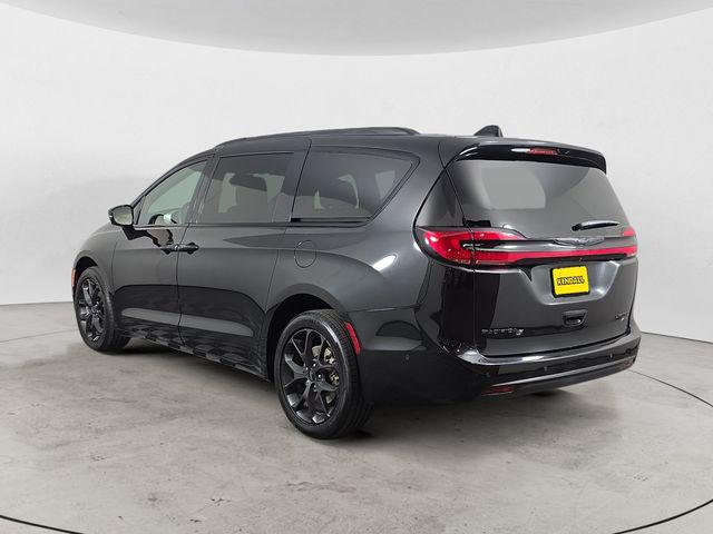 2023 Chrysler Pacifica Limited AWD