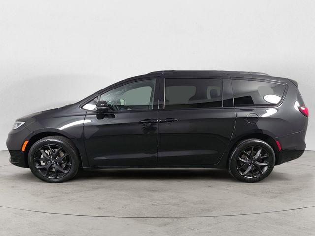 2023 Chrysler Pacifica Limited AWD