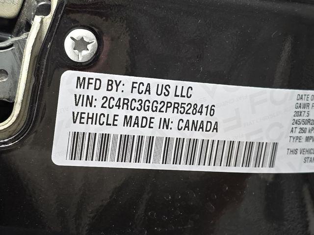 2023 Chrysler Pacifica Limited AWD