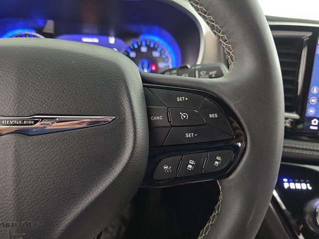 2023 Chrysler Pacifica Limited AWD