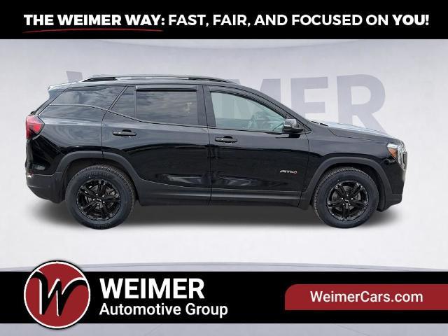 2023 GMC Terrain AWD AT4