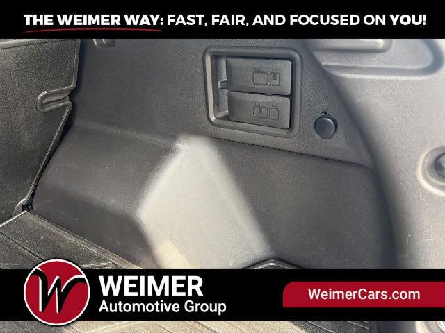 2023 GMC Terrain AWD AT4