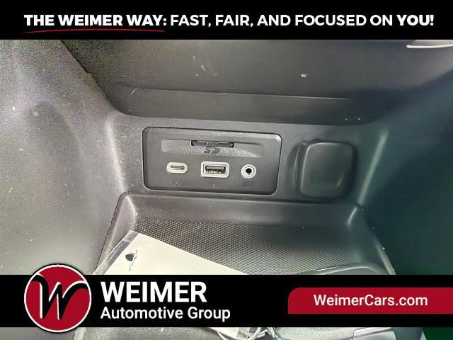 2023 GMC Terrain AWD AT4