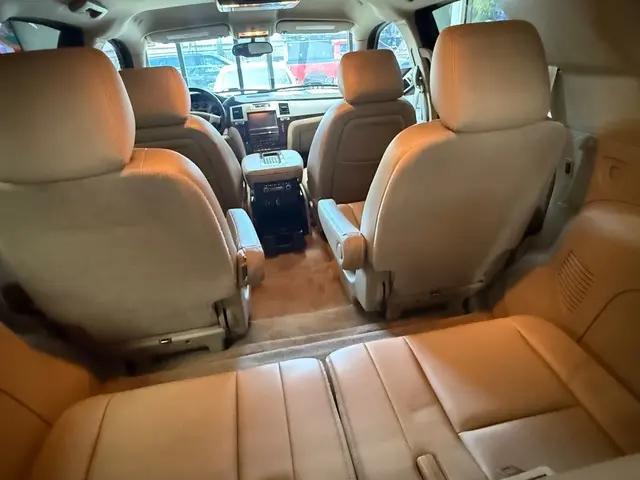 2013 Cadillac Escalade Premium