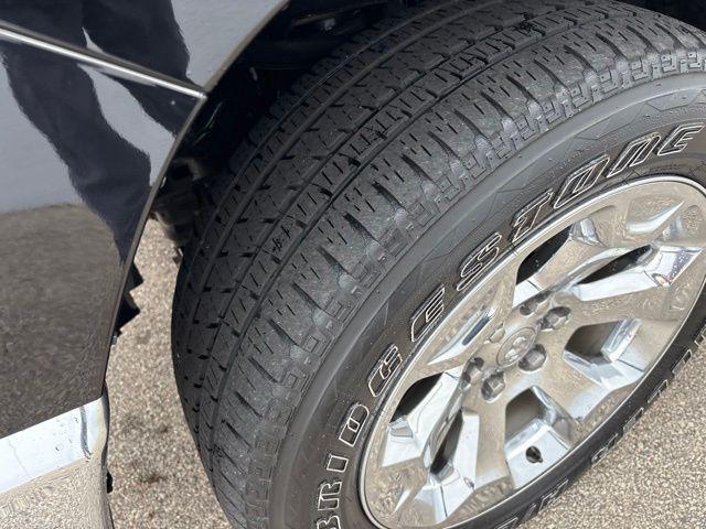 2023 Ram 1500 Big Horn Crew Cab 4x4 57 Box