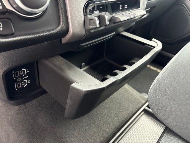 2023 Ram 1500 Big Horn Crew Cab 4x4 57 Box
