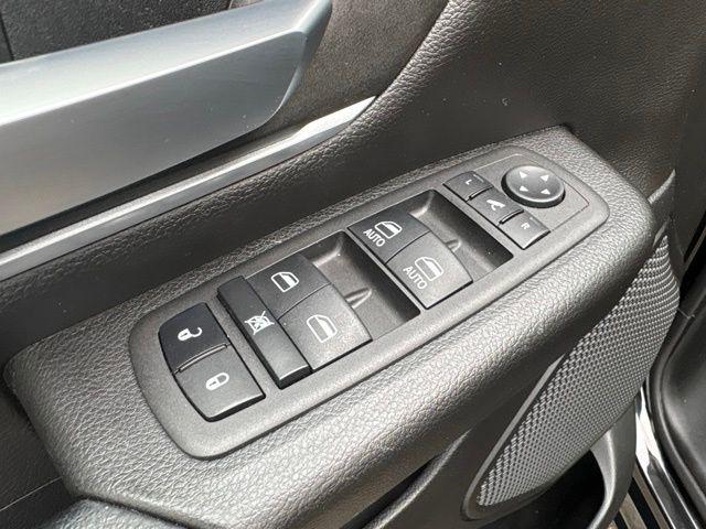 2023 Ram 1500 Big Horn Crew Cab 4x4 57 Box