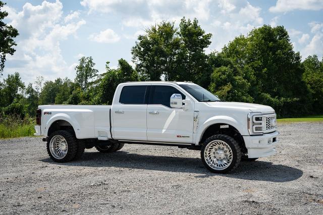 2024 Ford F-450 Platinum