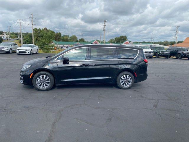 2021 Chrysler Pacifica Hybrid Touring L
