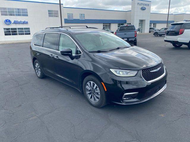 2021 Chrysler Pacifica Hybrid Touring L