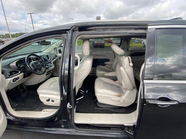 2021 Chrysler Pacifica Hybrid Touring L