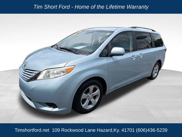 2017 Toyota Sienna LE 8 Passenger for sale in Hazard, KY