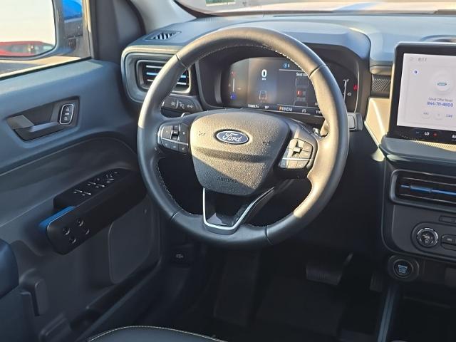 2025 Ford Maverick Lobo Standard
