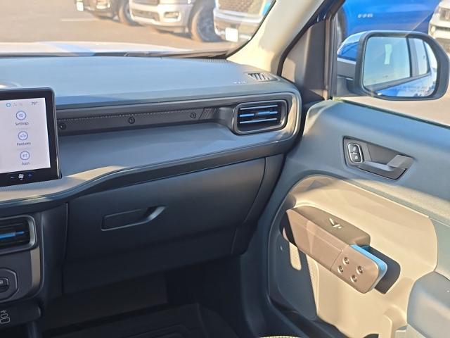 2025 Ford Maverick Lobo Standard