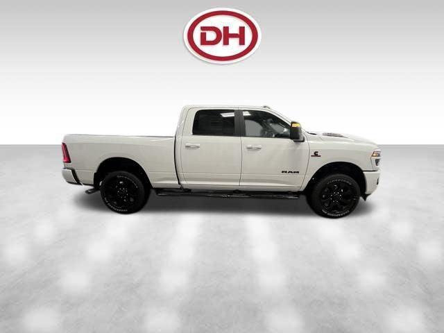2026 RAM Ram 3500 RAM 3500 LARAMIE CREW CAB 4X4 64 BOX 2026 RAM Ram 3500 RAM 3500 LARAMIE CREW CAB 4X4 64 BOX