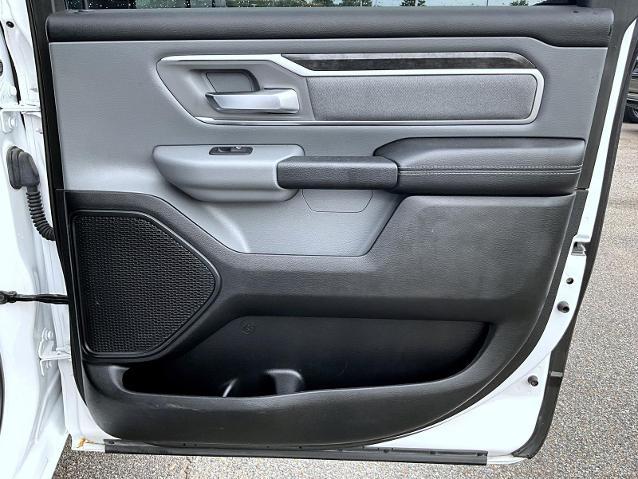 2019 Ram 1500 Big Horn/Lone Star Crew Cab 4x4 57 Box