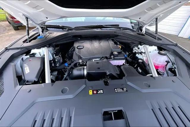 2027 Genesis GV70 2.5T Select
