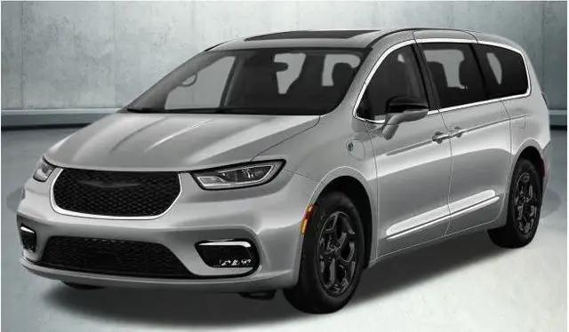 2023 Chrysler Pacifica Touring L for sale in Somersworth, NH
