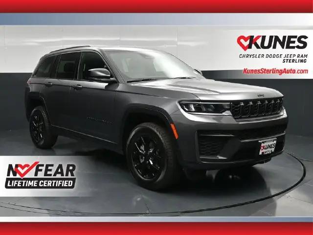 2026 Jeep Grand Cherokee Altitude 4x4 for sale in Sterling, IL
