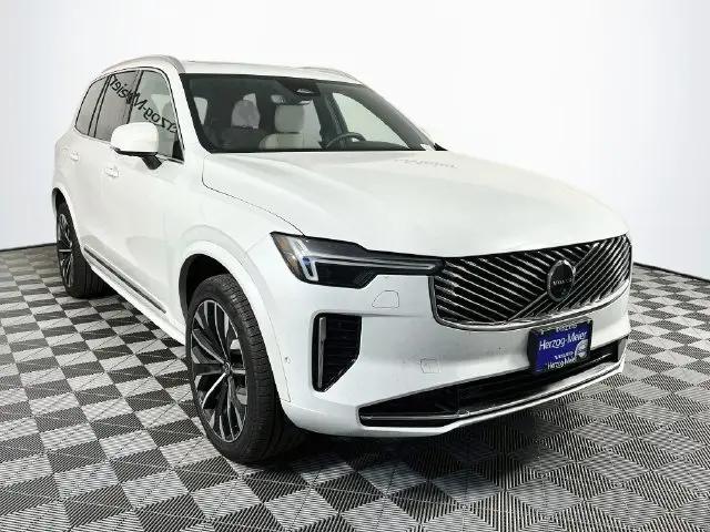 2026 Volvo XC90 Plus, B6 AWD Gas mild hybrid, Gasoline, Bright, 7 Seats for sale in Beaverton, OR