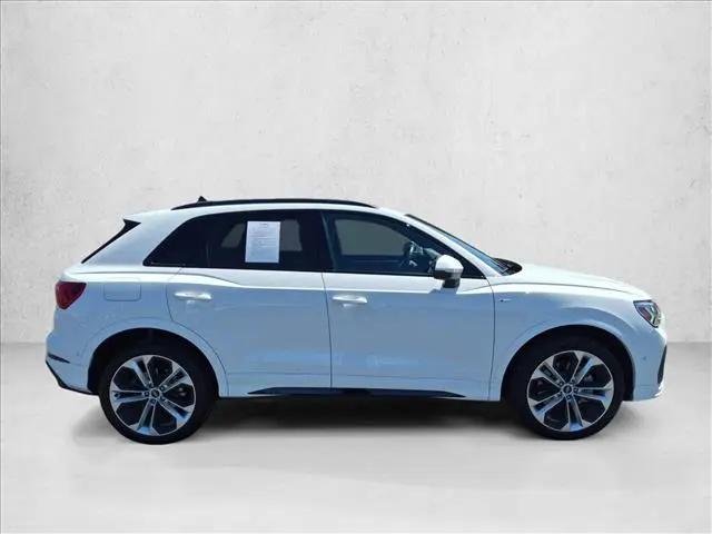 2021 Audi Q3 S line Premium Plus