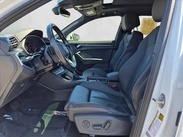 2021 Audi Q3 S line Premium Plus