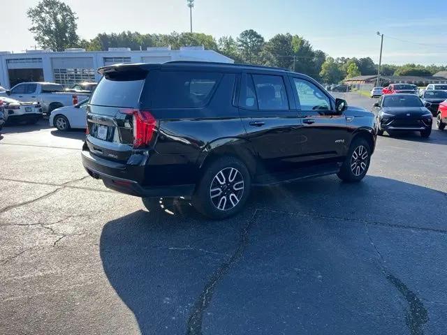2023 GMC Yukon 4WD AT4