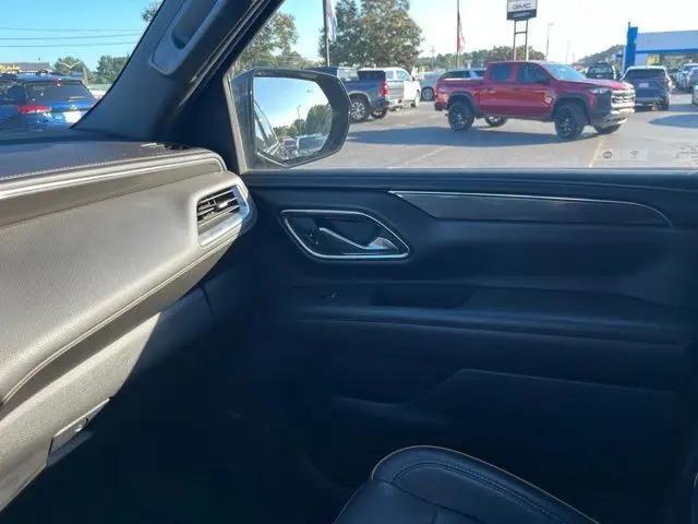 2023 GMC Yukon 4WD AT4