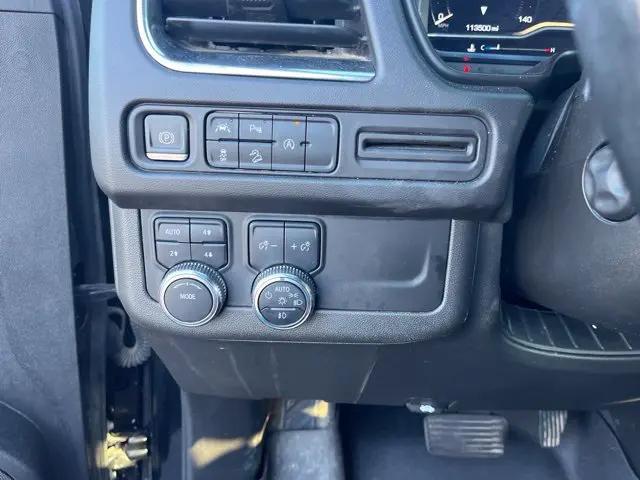 2023 GMC Yukon 4WD AT4